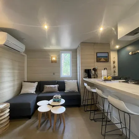 Mobile 3 Terrasse 50 M2 *