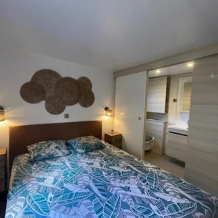 Mobile 3 Terrasse 50 M2 * סניוס
